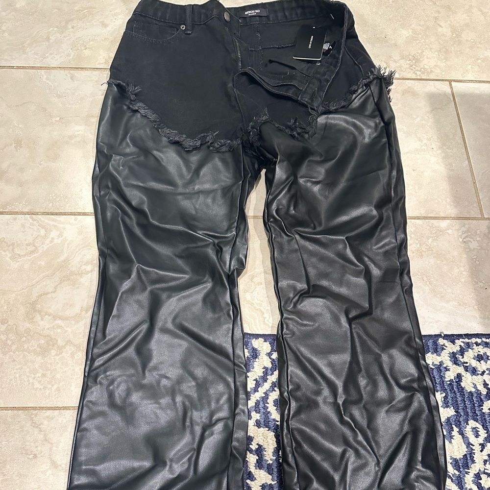 Women’s leather / regular Jean